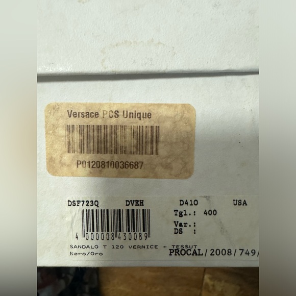 Versace heels like new with box black/rhinestones - Picture 12 of 13